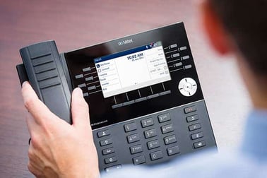 mitel-phone-image